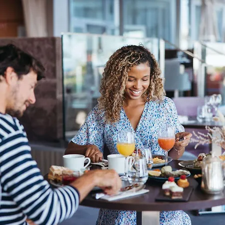Отель Sofitel Thalassa Sea &